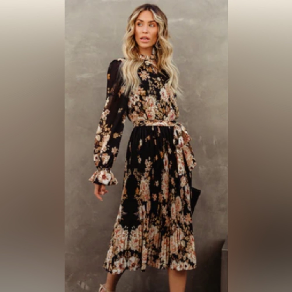 Brand new Never worn. Maxi length floral dress.